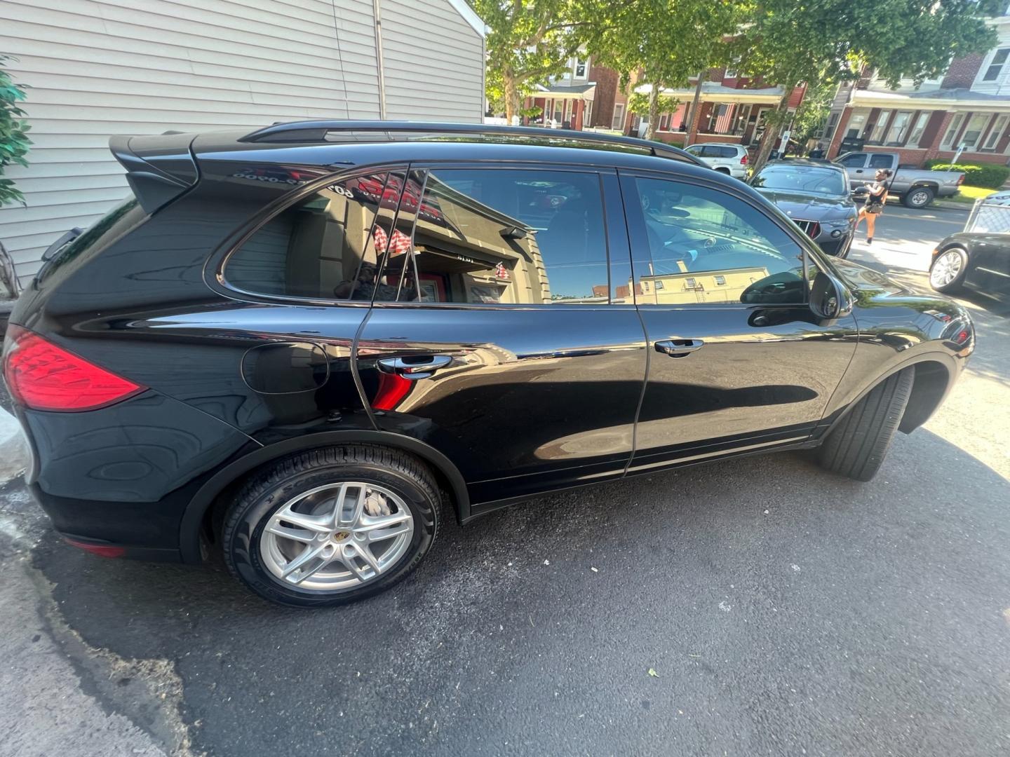 2014 BLACK /Black Leather Porsche Cayenne s (WP1AB2A20EL) with an 4.8L V8 DOHC 32V engine, 8 Speed Automatic transmission, located at 1018 Brunswick Ave, Trenton, NJ, 08638, (609) 989-0900, 40.240086, -74.748085 - This Porsche Cayenne is a super clean,well maintained black beauty! Always serviced and needs nothing. Please call Anthony to set up an appt. 609-273-5100 - Photo#19